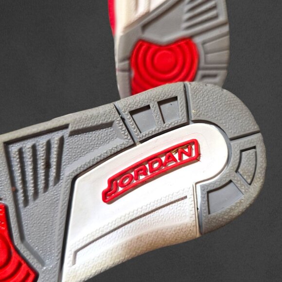 Sneakerhead Air Jordan 3 Retro SE Unite Fire Red Toddler 6C Jumpman - Picture 10 of 12